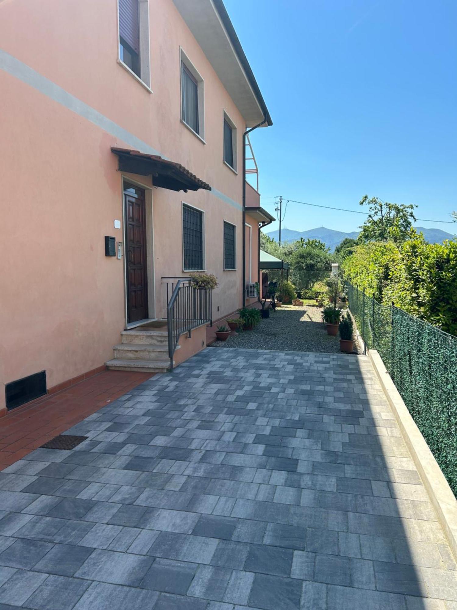 Apartament Albi'S House,Terrazza ,Wi-Fi, Parcheggio, Ac Lukka Zewnętrze zdjęcie